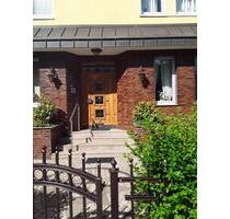 Dachgeschosswohnung 2,5 Zimmer in Essen