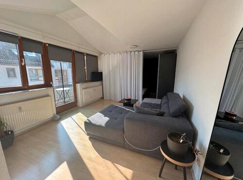 Foto - 1 Zimmer Dachgeschoßwohnung zur Miete in Budenheim