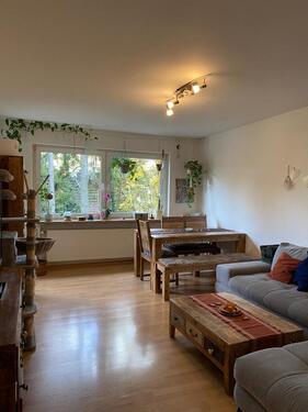 Foto - Helle 3-Zimmer-Wohnung mit Balkon & Terrasse in ruhiger Lage