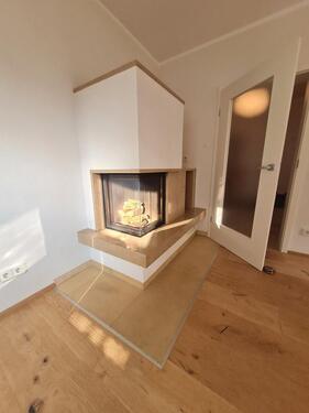 Foto - Wunderschöne 2-Zimmer Wohnung mit Einbauküche, Kamin und Balkon i