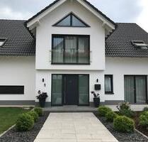 Einfamilienhaus Bann - 720.000,00&nbsp;EUR Kaufpreis, ca.&nbsp; 300,00&nbsp;m&sup2; in Queidersbach (PLZ: 66851)