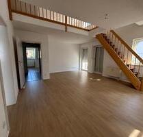 Vermiete 3,5-Zimmer Galeriewohnung in Mainburg