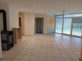 Foto - Etagenwohnung zur Miete in Maßbach