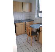Helle 2 Zimmer Wohnung, Einbauküche, Balkon in Merseburg