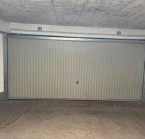 Doppel-Tiefgaragenstellplatz hinter abschließbarem Tor - Hamburg Wandsbek