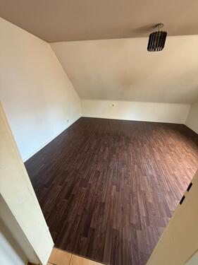 Foto - 1.5 Zimmer Dachgeschoßwohnung zum Kaufen in Neckartenzlingen