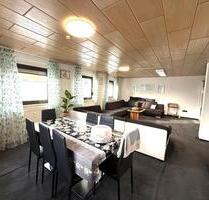 Tolle 4 Zimmerwohnung - 799,00&nbsp;EUR Kaltmiete, ca.&nbsp; 104,00&nbsp;m&sup2; in Pressig (PLZ: 96332)