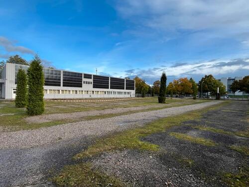 Foto - Stellplätze mit Büro Parkplatz zu vermieten