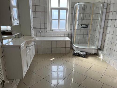 Foto - 4 Zimmer, Küche, Bad Hilchenbach zu vermieten