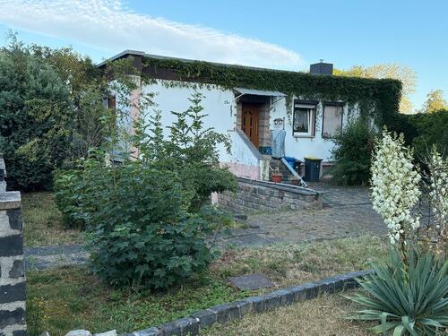 Foto - Einfamilienhaus freistehend - 150.000,00&nbsp;EUR Kaufpreis, ca.&nbsp; 120,00&nbsp;m&sup2;