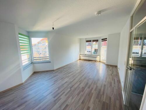 Foto - Schöne 2-Raumwohnung mit EBK und TG-Stellplatz