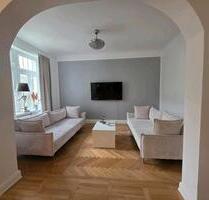 Schöne Altbauwohnung - 1.950,00&nbsp;EUR Kaltmiete, ca.&nbsp; 151,00&nbsp;m&sup2; in Wiesbaden (PLZ: 65195) Nordost