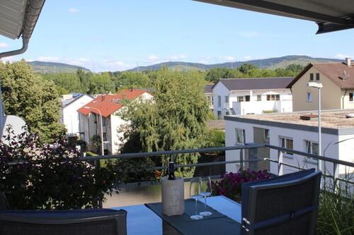 Foto - Stilvolle 3-Zimmer-Wohnung mit sonnigem Balkon und Weitblick