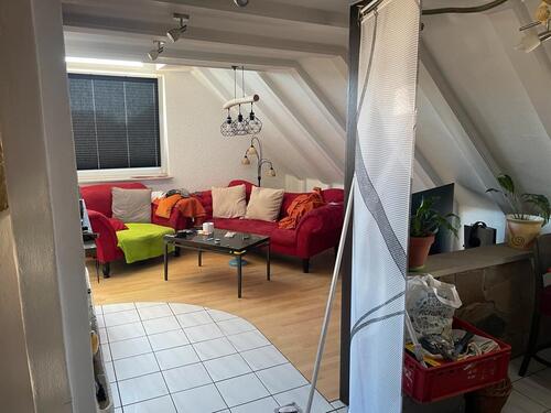 Foto - Großzügige 3,5 Zimmer Wohnung 1050 warm inkl Nebenkosten