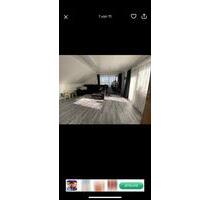 Dachgeschosswohnung - 990,00&nbsp;EUR Kaltmiete, ca.&nbsp; 70,00&nbsp;m&sup2; in Schwäbisch Gmünd (PLZ: 73525)