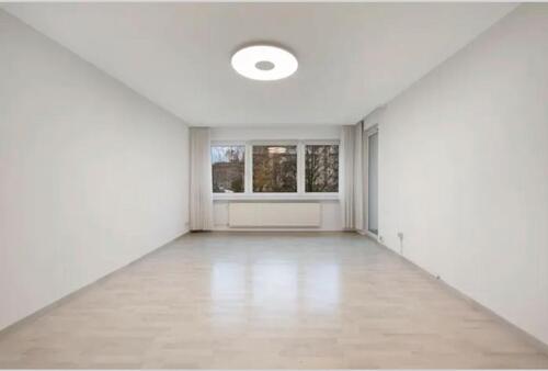 Foto - 2 Zimmer Wohnung mit schöner Loggia in Gravenbruch