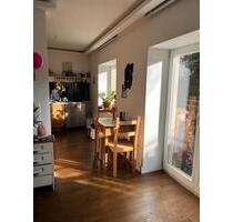 Sonnige 2-Zimmer-Wohnung mit Balkon im Osten - Leipzig