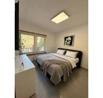 Ab 1.5. Vollmöblierte 3-Zimmer-Wohnung mit Kamin & Balkon - Weilburg