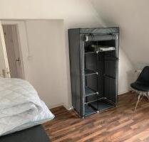 3 Zimmer WG geeignet Burg S Bahn Nähe - Hannover Herrenhausen-Stöcken