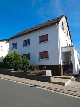 Foto - Einfamilienhaus mit Einliegerwohnung + Grundstück in Weilburg