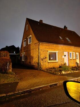 Foto - Haushälfte 85qm - 950,00 EUR Kaltmiete,