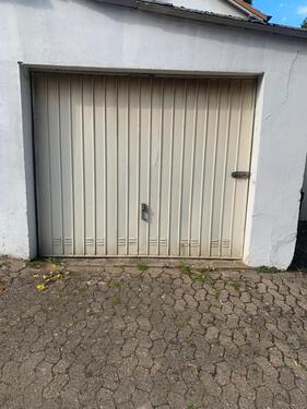 Foto - Garage zu Vermieten - 100,00 EUR Miete,