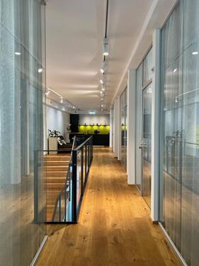 Foto - Modernes Büro für 2 Personen in Top-Innenstadtlage - Tiegaragenstellplatz, fllexibel & all-inklusvie