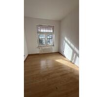 3 Zimmer zu vermieten - 680,00 EUR Kaltmiete, in Detmold (PLZ: 32760) Hiddesen