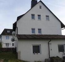 Ratenkauf: kleines Haus mit Garten in ruhiger Lage in Münchberg