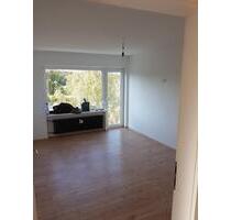 Dachgeschosswohnung mit Balkon 2 ZKB - Espenau