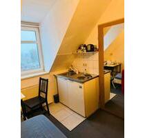 1 Raum Appartement - 330,00&nbsp;EUR Kaltmiete, ca.&nbsp; 100,00&nbsp;m&sup2;&nbsp;Wohnfl&auml;che in Jena (PLZ: 07745) Burgau