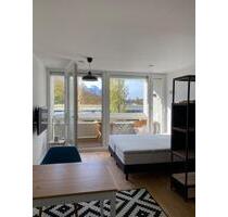 Renoviertes und möbliertes Apartment mit Balkon in zentraler Lage - München Am Riesenfeld