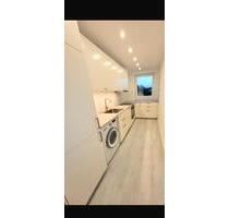 3 Zimmer saniert mit Tiefgarage und Balkon - Hannover Ricklingen