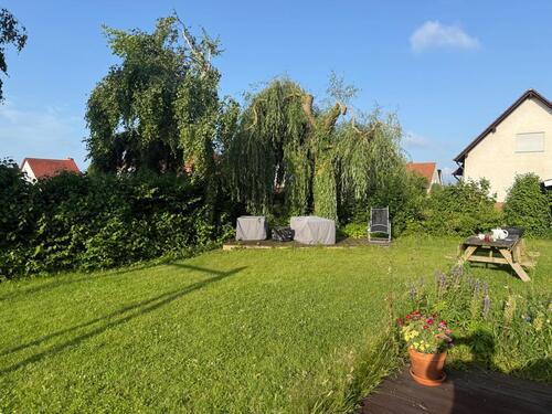 Foto - 6.5 Zimmer Einfamilienhaus zum Kaufen in Staufenberg