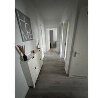 Modern sanierte 2-Zimmer-Wohnung mit Balkon in Innenstadt-Toplage - Aschaffenburg Gailbach