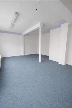 Foto - Attraktive Gewerbe-Bürofläche mit 70,77 m² zentral gelegen