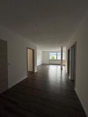 Foto - Moderne, lichtdurchflutete 3-Zimmer-Wohnung (92 m²)