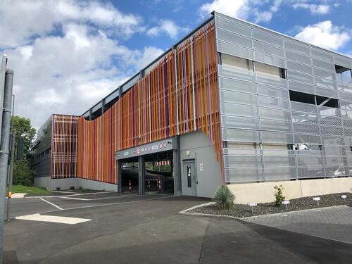 Foto - Stellplatz im Parkhaus - nähe Hauptbahnhof Marburg - zu vermieten