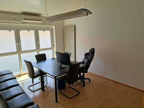 Foto - Büroraum zu vermieten, warm+Strom+Internet