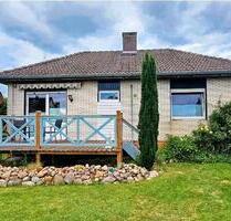 Modernisiertes Einfamilienhaus mit großem Garten - Nienhagen