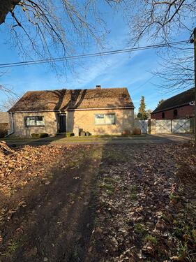 Foto - Einfamilienhaus mit großem Garten