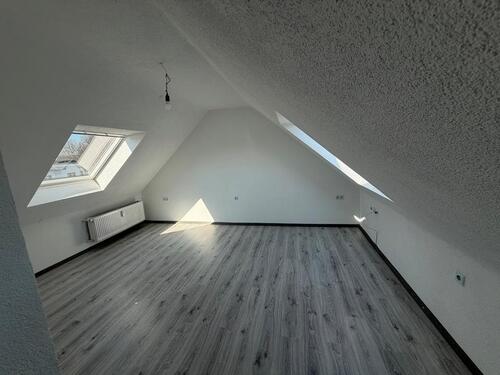 Foto - 2 Zimmer DG Wohnung in ruhiger Lage