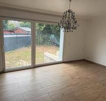 Haus zu vermieten in Kerpen voll renoviert warm