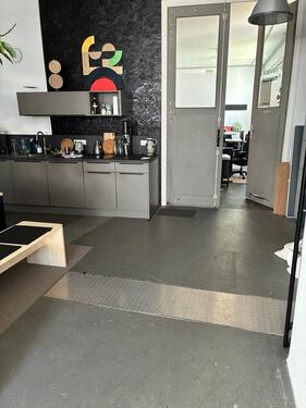 Foto - Gewerberäume mit Küche - 600,00&nbsp;EUR Kaltmiete, ca.&nbsp; 5,00&nbsp;m&sup2;