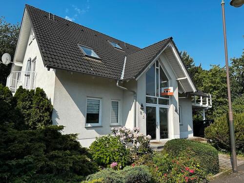 Foto - Freistehendes Ein-Zweifamilienhaus in Leipzig-Liebertwolkwitz, Nähe Störmthaler+ Markkleeberger See