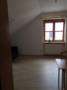 Foto - Dachgeschoßwohnung in München zur Miete