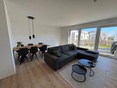 Foto - 4-Zimmer-Maisonette Wohnung sep. Eingang, Garten, 2x TG Platz