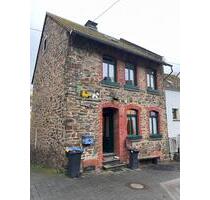Altes Eifelhaus - Alte Post - 340,00 EUR Kaltmiete, in Ettringen (PLZ: 56729)