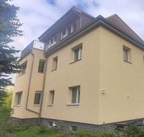 Großzügige Drei-Raum-Wohnung im Erdgeschoss - Dresden Langebrück