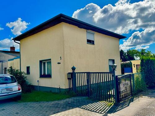 Foto - Historisches Einfamilienhaus ohne Denkmalschutz-Auflagen